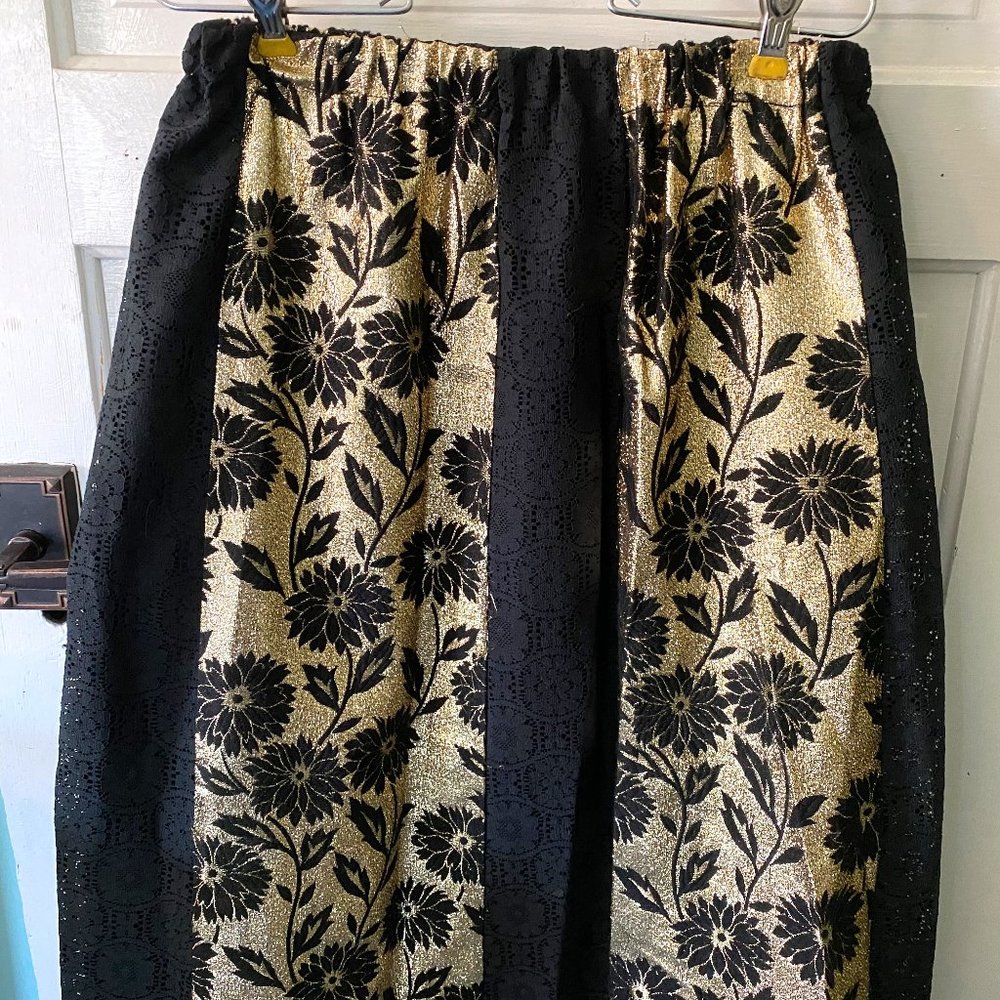 Vintage 70s 80s Gold Black Prairie Maxi Skirt M